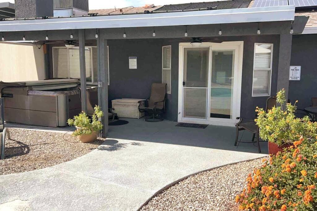 Spacious Getaway! Pool, Spa, Sleeps 9 Lake Havasu City Exterior photo